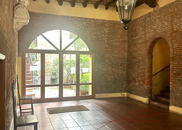 Lejlighed San Pietro Ferrara